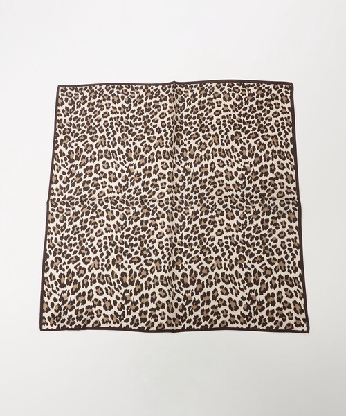 BEAUTY&YOUTH UNITED ARROWS（ビューティーアンドユースユナイテッドアローズ）の「シルク レオパード スカーフ（バンダナ/スカーフ・レディース・ブラック/ブラウン系・FREE）」の9枚目の写真