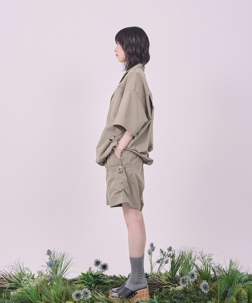 Nora Lily(ノラリリー)の「【Nora Lily】Drawcord Cubist S/S Pullover(シャツ/ブラウス・メンズ・ダークグレー/カーキ/アイボリー/パープル・FREE)」の16枚目の写真