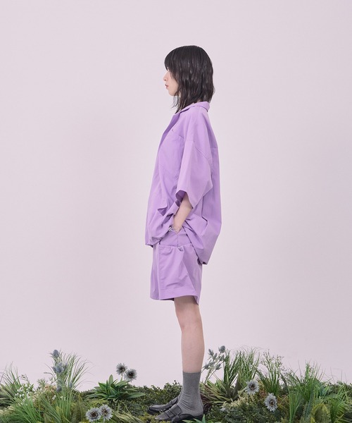 Nora Lily(ノラリリー)の「【Nora Lily】Drawcord Cubist S/S Pullover(シャツ/ブラウス・メンズ・ダークグレー/カーキ/アイボリー/パープル・FREE)」の8枚目の写真