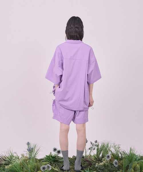 Nora Lily(ノラリリー)の「【Nora Lily】Drawcord Cubist S/S Pullover(シャツ/ブラウス・メンズ・ダークグレー/カーキ/アイボリー/パープル・FREE)」の7枚目の写真