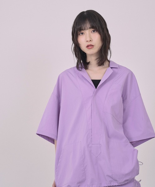 Nora Lily(ノラリリー)の「【Nora Lily】Drawcord Cubist S/S Pullover(シャツ/ブラウス・メンズ・ダークグレー/カーキ/アイボリー/パープル・FREE)」の6枚目の写真