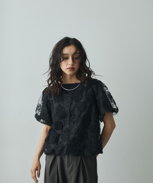Lunea（ルネア）の「フラワーチュールレーストップス（シャツ/ブラウス・レディース・ブラック/ホワイト・FREE）」の18枚目の写真