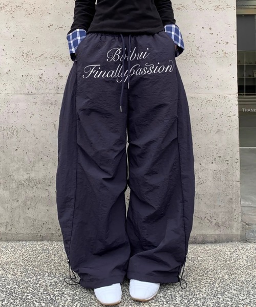 Vipoa（ヴィポア）の「front logo nylon pants（その他パンツ・レディース・グレー/ネイビー・FREE）」の6枚目の写真