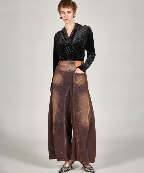 PRANK PROJECT（プランクプロジェクト）の「フロッキーデニムパンツ / Flocky Denim Pants（デニムパンツ・レディース・キャメル/レッド/ネイビー・38/36）」の7枚目の写真