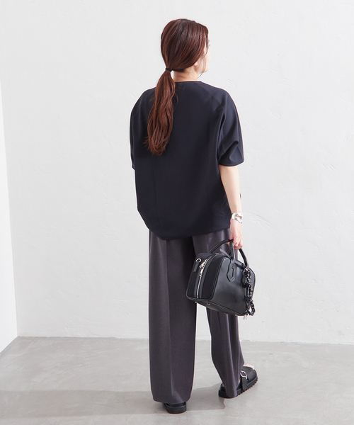 JOURNAL STANDARD（ジャーナルスタンダード）の「《追加3》【接触冷感】クールタッチ ORIGAMI Sleeveプルオーバー（Tシャツ/カットソー・レディース・ブラウン/ホワイト/ブラック・FREE）」の11枚目の写真