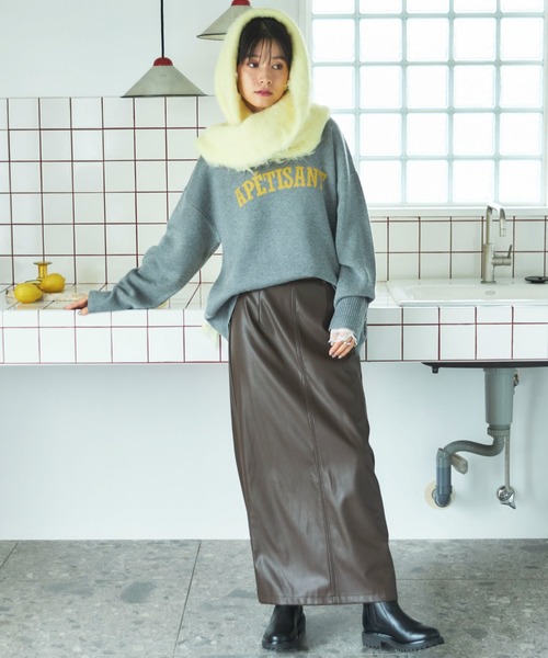 Doux archives（ドゥアルシーヴ）の「ストレッチレザータイトスカート（スカート・レディース・ブラック/ブラウン/モカ・36/38）」の13枚目の写真