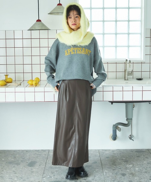 Doux archives（ドゥアルシーヴ）の「ストレッチレザータイトスカート（スカート・レディース・ブラック/ブラウン/モカ・36/38）」の14枚目の写真