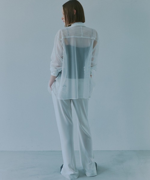 LE CIEL BLEU(ルシェルブルー)の「コンフィースリムフィットパンツ / Comfy Slim-Fit Pants(その他パンツ・レディース・ライトイエロー/ターコイズブルー/ホワイト・34/36/38)」の2枚目の写真