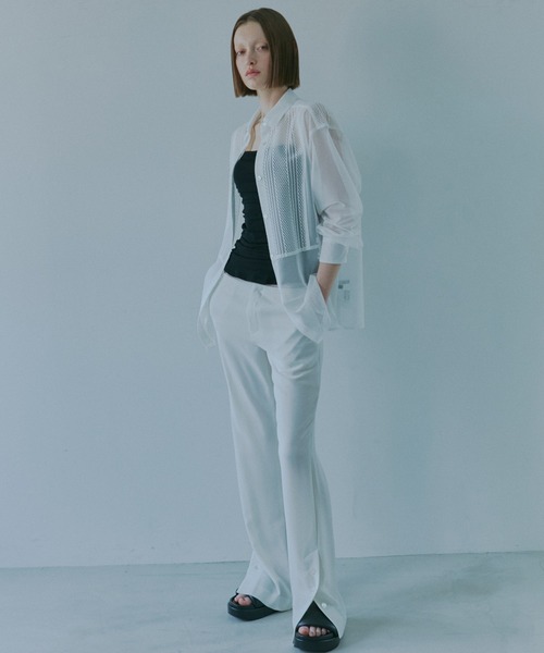 LE CIEL BLEU(ルシェルブルー)の「コンフィースリムフィットパンツ / Comfy Slim-Fit Pants(その他パンツ・レディース・ライトイエロー/ターコイズブルー/ホワイト・34/36/38)」の4枚目の写真