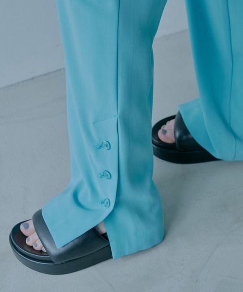 LE CIEL BLEU(ルシェルブルー)の「コンフィースリムフィットパンツ / Comfy Slim-Fit Pants(その他パンツ・レディース・ライトイエロー/ターコイズブルー/ホワイト・34/36/38)」の12枚目の写真