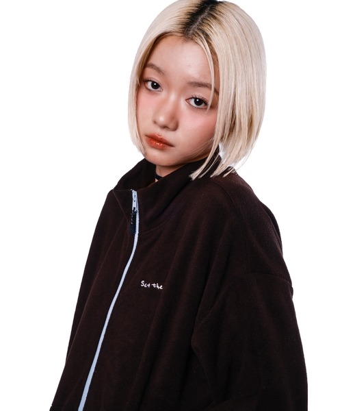 Smyeon(スミョン)の「Fleece zip blouson/フリースジップバイカラーブルゾン(ブルゾン・レディース・グレー/ブラウン/ブラック・FREE)」の18枚目の写真