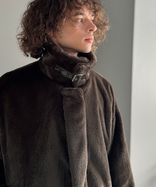 Classical Origin(クラシカルオリジン)の「3wayベルト襟フェイクファー素材ジャケット/Belted Collar Faux Fur Jacket(ブルゾン・メンズ・ブラウン/チャコールグレー・LARGE/MEDIUM/SMALL)」の20枚目の写真