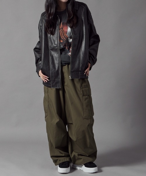 Theater code(シアターコード)の「Pattern Design Leather Jacket / パターンデザイン フェイクレザージャケット 秋 秋服メンズ 2026年秋冬 冬服(ブルゾン・レディース・ブラック/ブラウン・L/M)」の4枚目の写真