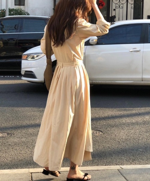 FREE STYLISTS(フリー スタイリスト)の「YUGA_YGMC Wrap flare shirt dress(ワンピース・レディース・ホワイト/ベージュ・FREE)」の16枚目の写真