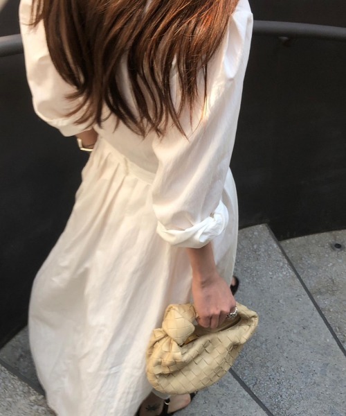 FREE STYLISTS(フリー スタイリスト)の「YUGA_YGMC Wrap flare shirt dress(ワンピース・レディース・ホワイト/ベージュ・FREE)」の9枚目の写真