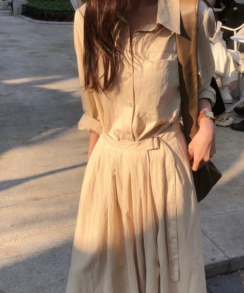 FREE STYLISTS(フリー スタイリスト)の「YUGA_YGMC Wrap flare shirt dress(ワンピース・レディース・ホワイト/ベージュ・FREE)」の12枚目の写真