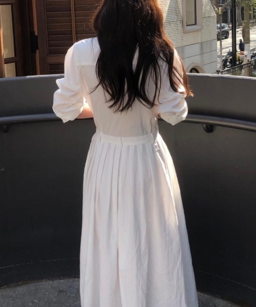 FREE STYLISTS(フリー スタイリスト)の「YUGA_YGMC Wrap flare shirt dress(ワンピース・レディース・ホワイト/ベージュ・FREE)」の7枚目の写真