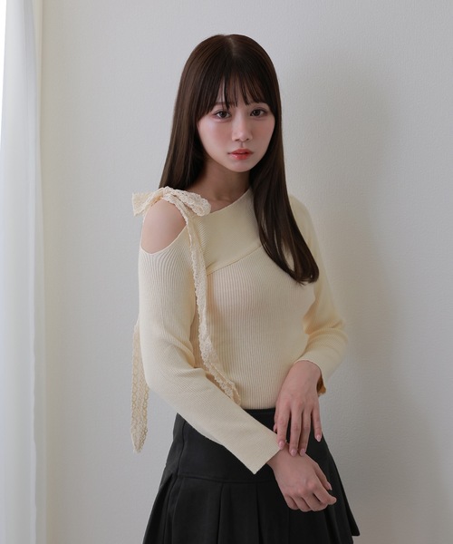M DOLLY(エムドリー)の「serafina knit tops/セラフィナニットトップス(ニット/セーター・レディース・ブラック/アイボリー/グレー・FREE)」の4枚目の写真