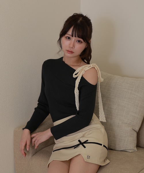 M DOLLY(エムドリー)の「serafina knit tops/セラフィナニットトップス(ニット/セーター・レディース・ブラック/アイボリー/グレー・FREE)」の8枚目の写真