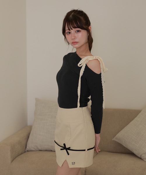 M DOLLY(エムドリー)の「serafina knit tops/セラフィナニットトップス(ニット/セーター・レディース・ブラック/アイボリー/グレー・FREE)」の11枚目の写真