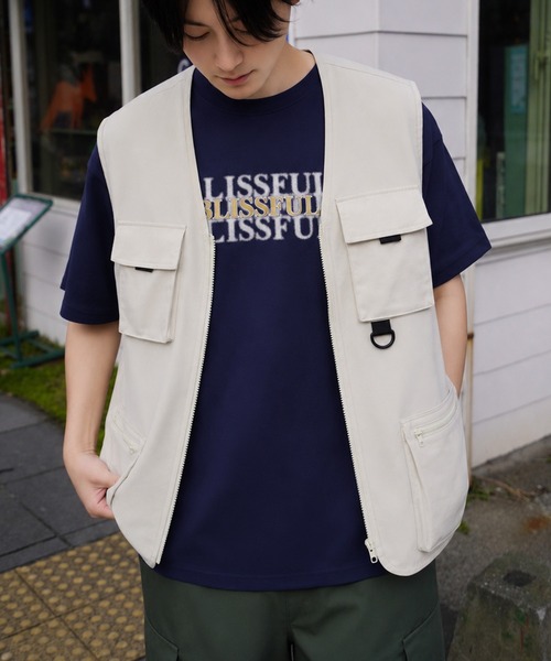 ZIP FIVE(ジップファイブ)の「高密度編み 綿100% シルバー箔 シャドウプリント&刺繍 ショートスリーブTシャツ(Tシャツ/カットソー・メンズ・イエロー/ブラック系/レッド/ホワイト/ブラック/ネイビー系・X-LARGE/LARGE/MEDIUM)」の18枚目の写真