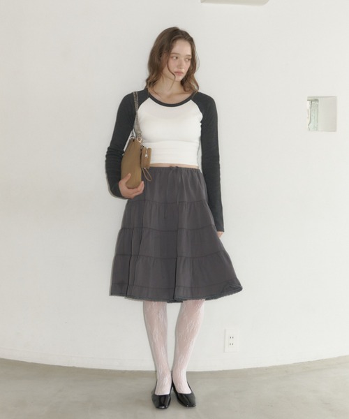 GIUNON(ジウノン)の「volume tiered lace skirt / ボリュームティアードレーススカート(スカート・レディース・ブラック/グレー/ホワイト/オリーブ・0/1)」の14枚目の写真