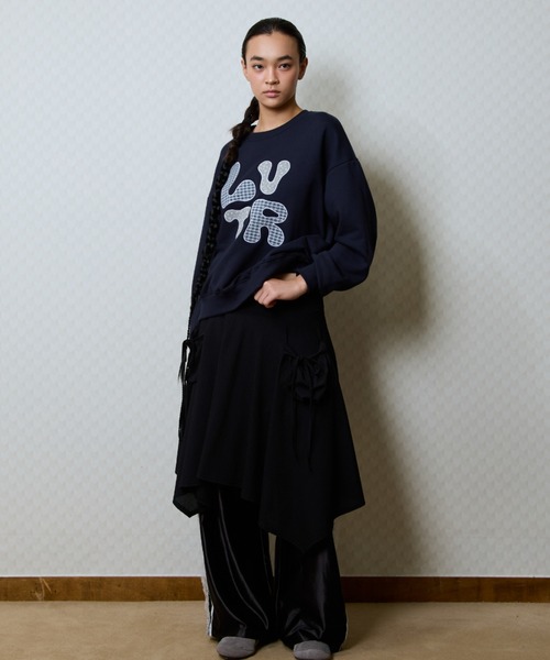 LUVISTRUE(ラヴイズトゥルー)の「GT LVTR PATCH SWEATSHIRT(スウェット・レディース・ブラック/グレー/ネイビー・FREE)」の9枚目の写真