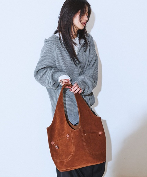 JEANASIS（ジーナシス）の「ステッチフェイクスエードトート/599205（トートバッグ・レディース・ブラウン/ブラック/グレー・FREE）」の20枚目の写真