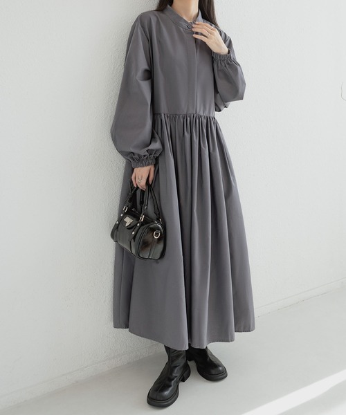 MAISON DE THERESE（メゾン ド テレーズ）の「プリーツフレアワンピース ロングスリーブ（シャツ/ブラウス・レディース・ブラック/グレー・M）」の2枚目の写真