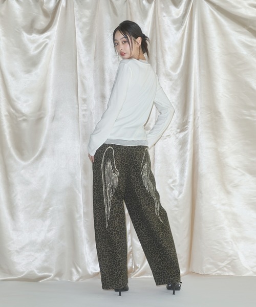 MSGirl(エムエスジーガール)の「エンジェルプリントデニム/ツイルパンツ レオパード(デニムパンツ・レディース・ブラック/ブルー/レオパード・S/M/L)」の20枚目の写真