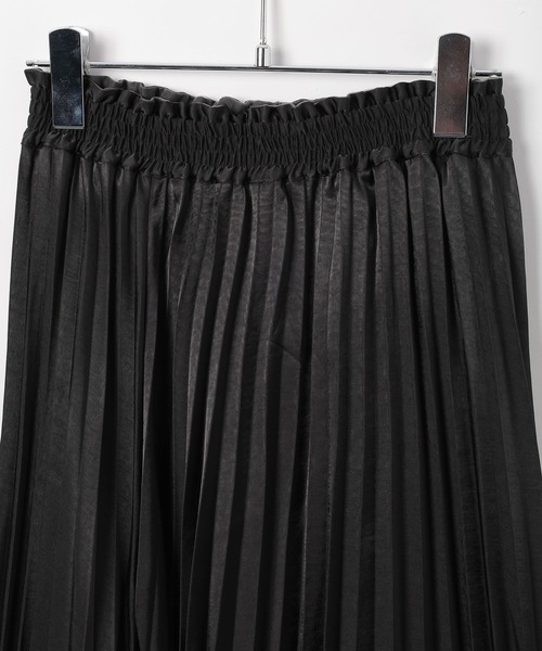 PAGEBOY（ページボーイ）の「リバーシブルチュールサテンスカート（スカート・レディース・オフホワイト/ブラック・FREE）」の21枚目の写真