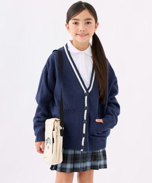 repipi armario（レピピ アルマリオ）の「ルーズカラーカーディガン（カーディガン/ボレロ・キッズ・オフホワイト/ネイビー/グリーン/ピンク・140/150/160/170）」の3枚目の写真