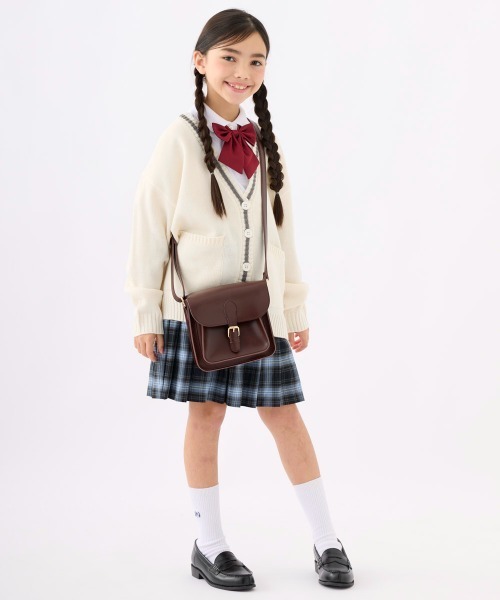 repipi armario（レピピ アルマリオ）の「ルーズカラーカーディガン（カーディガン/ボレロ・キッズ・オフホワイト/ネイビー/グリーン/ピンク・140/150/160/170）」の6枚目の写真