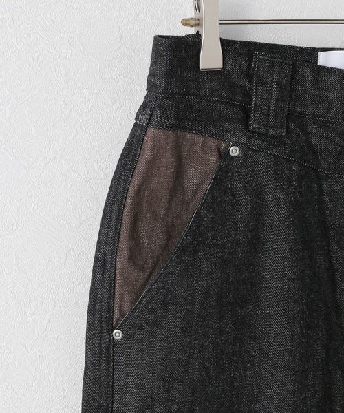 LIVINGTONE(リヴィントーン)の「【LIVINGTONE/リヴィントーン】 TRULY Bi Colored(デニムパンツ・レディース・ブラック・36/38)」の4枚目の写真