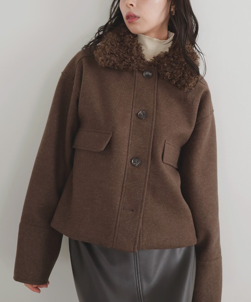 LIAN（リアン）の「プードルファーカラーショートブルゾン（ブルゾン・レディース・ブラウン/アイボリー/ブラック/チャコールグレー・FREE）」の4枚目の写真