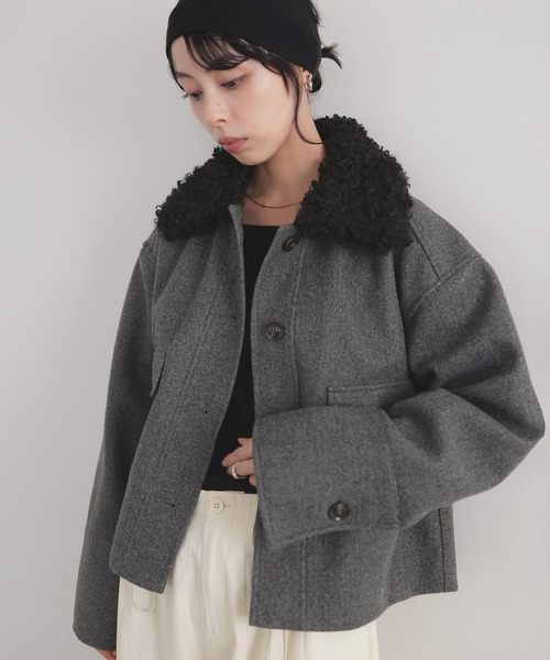 LIAN（リアン）の「プードルファーカラーショートブルゾン（ブルゾン・レディース・ブラウン/アイボリー/ブラック/チャコールグレー・FREE）」の13枚目の写真