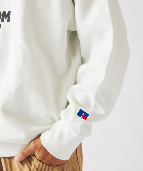 Russell Athletic(ラッセルアスレティック)の「RUSSELL ATHLETIC / ラッセル アスレティック 別注 プリントスウェット(スウェット・メンズ・サックスブルー/ピンク/イエロー/ホワイト系その他/ブラック系その他・MEDIUM/LARGE)」の7枚目の写真