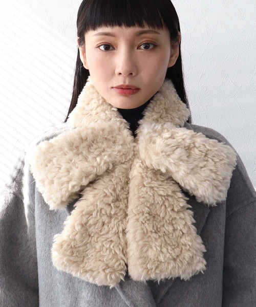 Three Four Time(スリーフォータイム)の「【Casselini】リボンティペット(マフラー・レディース・ホワイト系その他/ベージュ/ブラック/グレー系その他・FREE)」の4枚目の写真