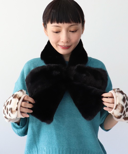 Three Four Time(スリーフォータイム)の「【Casselini】リボンティペット(マフラー・レディース・ホワイト系その他/ベージュ/ブラック/グレー系その他・FREE)」の2枚目の写真