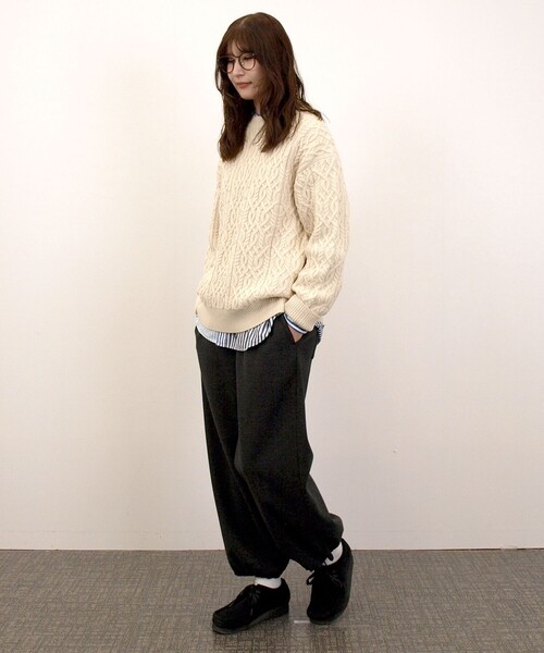 J.PRESS YORK STREET(ジェイプレスヨークストリート)の「【UNISEX】アランケーブル クルーネック ニット(ニット/セーター・メンズ・オレンジ系/ネイビー系/アイボリー系/黄土色系・SMALL/LARGE/MEDIUM)」の16枚目の写真