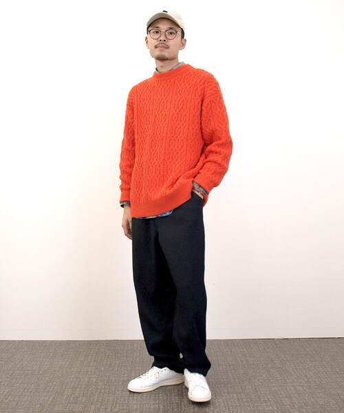 J.PRESS YORK STREET(ジェイプレスヨークストリート)の「【UNISEX】アランケーブル クルーネック ニット(ニット/セーター・メンズ・オレンジ系/ネイビー系/アイボリー系/黄土色系・SMALL/LARGE/MEDIUM)」の12枚目の写真