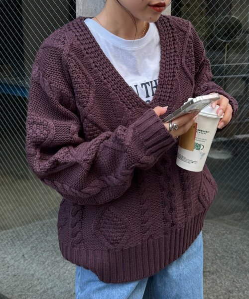 WILLOW（ウィロー）の「【willow】Ｖネックケーブルニット（ニット/セーター・レディース・オフホワイト/ブラウン・ONE SIZE）」の12枚目の写真