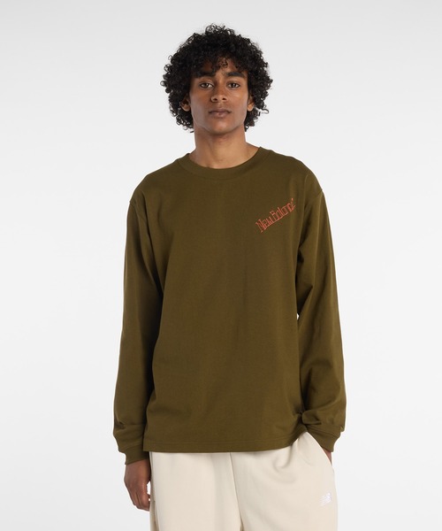 NEW BALANCE（ニューバランス）の「Athletics ランナーズマップロゴロングスリーブTシャツ（Tシャツ/カットソー・メンズ・ベージュ/ダークブラウン・SMALL/MEDIUM/LARGE/X-LARGE/XX-LARGE）」の3枚目の写真