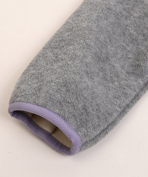 moimoln（モイモルン）の「【SOFT&】カラー配色ノーカラーフリースジャケット（ブルゾン・キッズ・ピンク/イエロー/グレー・130cm/120cm/110cm/100cm/90cm/80ｃｍ）」の22枚目の写真