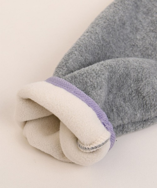 moimoln（モイモルン）の「【SOFT&】カラー配色ノーカラーフリースジャケット（ブルゾン・キッズ・ピンク/イエロー/グレー・130cm/120cm/110cm/100cm/90cm/80ｃｍ）」の15枚目の写真