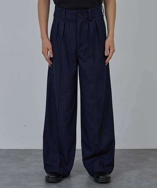 AH ABAHOUSE（エーエイチアバハウス）の「2TUCK WIDE STRAIGHT SLACKS / 2タックワイドストレートスラックス（スラックス・メンズ・チャコールグレー/ブラック/ブルー系その他・42/44/46/48）」の3枚目の写真