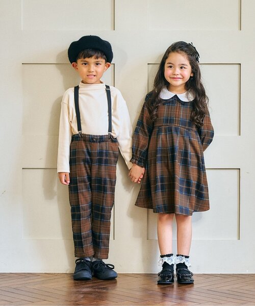 Seraph（セラフ）の「【ジュニア対応】丸襟ワンピース（ワンピース・キッズ・グレー/ブラウン・140/130/120/110/100/90/80）」の3枚目の写真