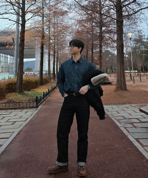 OUTSTANDING(アウトスタンディング)の「40S SELVEDGE STRAIGHT PANTS_BLACK(デニムパンツ・メンズ・その他・SMALL/MEDIUM/LARGE/X-LARGE/X-SMALL)」の22枚目の写真