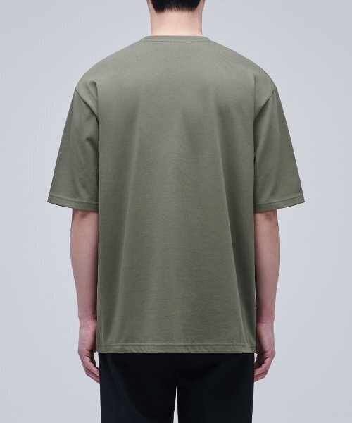 MUSINSA STANDARD（ムシンサスタンダード）の「リサイクルリラックスクルーネックTシャツ[カーキグレー]（Tシャツ/カットソー・メンズ・その他・LARGE/X-LARGE/XX-LARGE/SMALL/MEDIUM）」の3枚目の写真