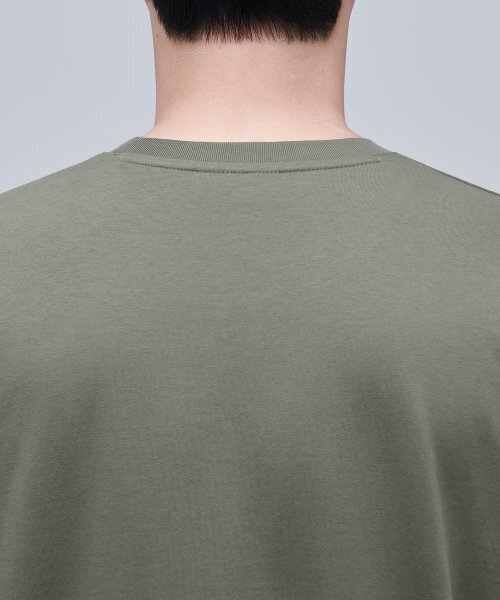 MUSINSA STANDARD（ムシンサスタンダード）の「リサイクルリラックスクルーネックTシャツ[カーキグレー]（Tシャツ/カットソー・メンズ・その他・LARGE/X-LARGE/XX-LARGE/SMALL/MEDIUM）」の5枚目の写真